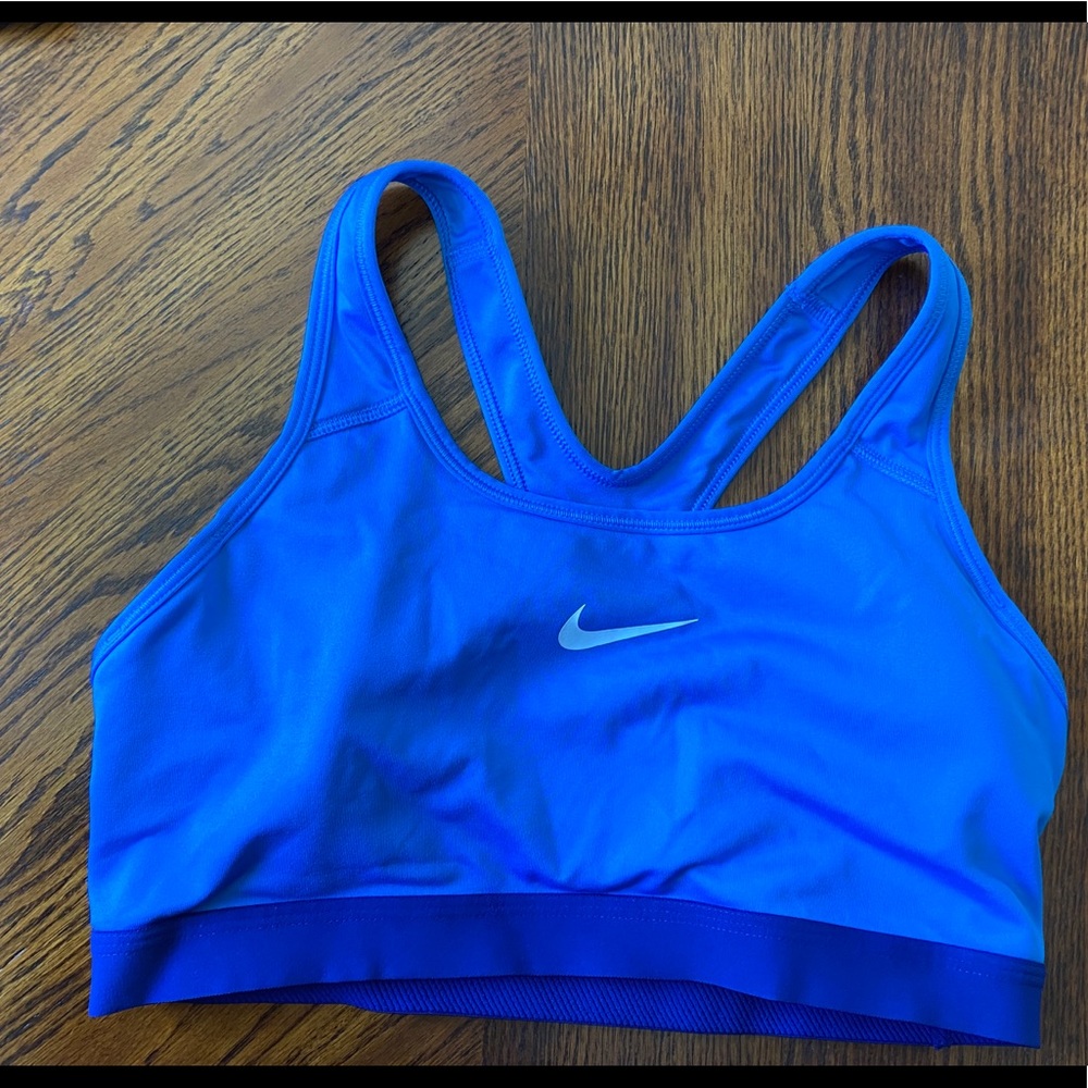 Nike sports bra